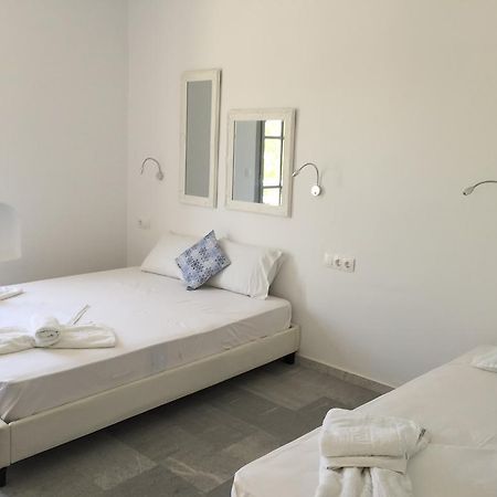 Depis Suites Naxos City Екстериор снимка