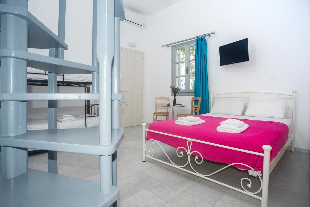 Depis Suites Naxos City Екстериор снимка
