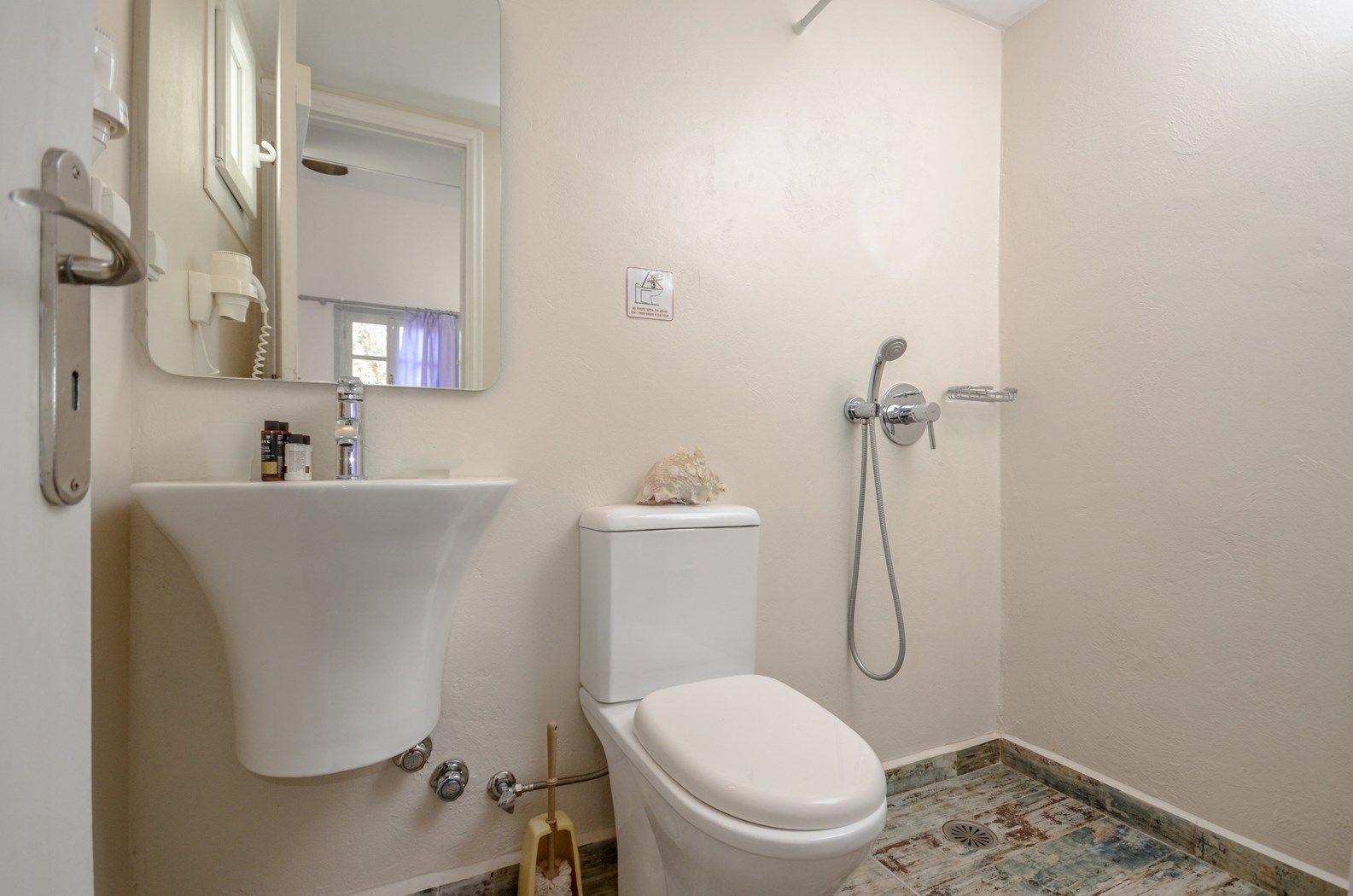 Depis Suites Naxos City Екстериор снимка