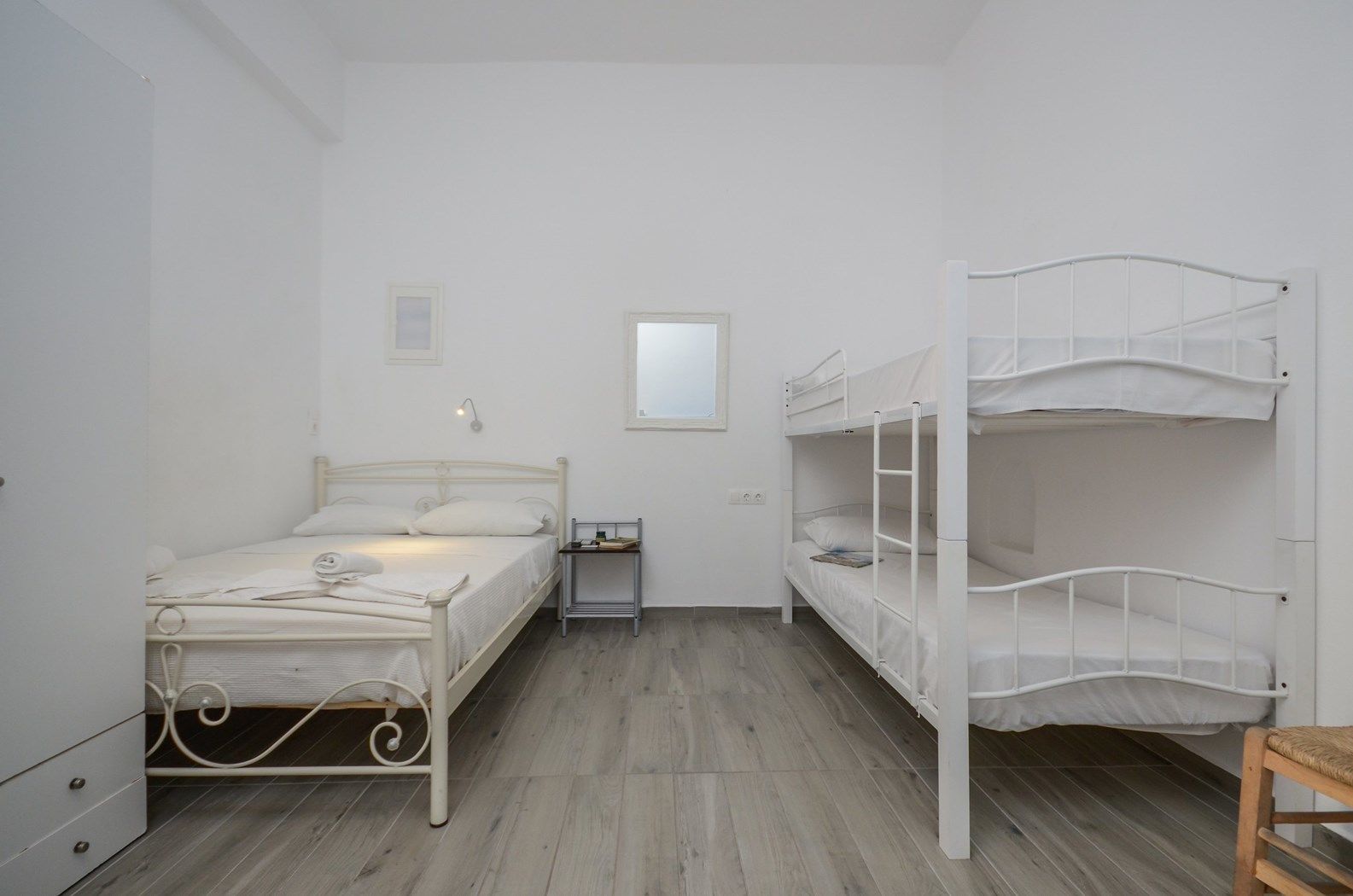 Depis Suites Naxos City Екстериор снимка