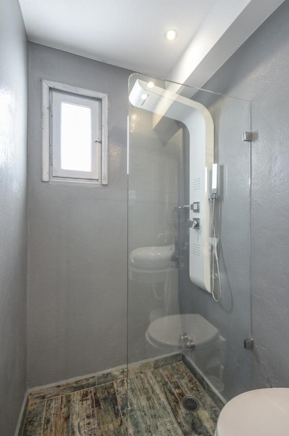 Depis Suites Naxos City Екстериор снимка