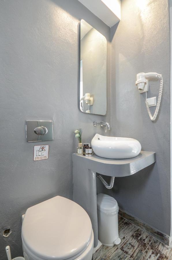 Depis Suites Naxos City Екстериор снимка